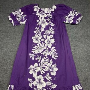 Royal Creations Hawaiian Dress Mumu Purple White Short Sleeve Floral Sz Med